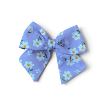 Load image into Gallery viewer, Daisy Sailor Bow