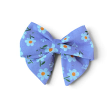 Load image into Gallery viewer, Daisy Sailor Bow