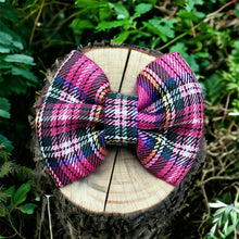 Load image into Gallery viewer, Falkirk Tartan