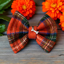 Load image into Gallery viewer, Henry