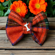 Load image into Gallery viewer, Henry