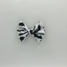 Load image into Gallery viewer, Bats White