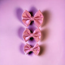 Load image into Gallery viewer, Silk Bow Pink