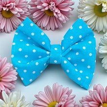 Load image into Gallery viewer, Turquoise Polka Dot