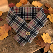 Load image into Gallery viewer, Burnberry Tartan Scarf
