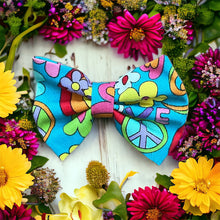 Load image into Gallery viewer, Flower Power