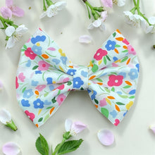 Load image into Gallery viewer, Spring Floral