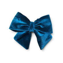 Load image into Gallery viewer, Velvet Bow Teal