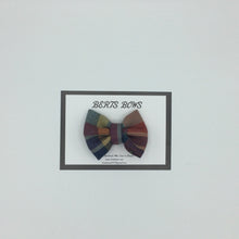 Load image into Gallery viewer, Strathtay Plaid Moulinearn
