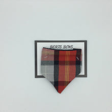 Load image into Gallery viewer, Red Tartan