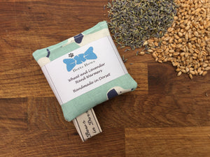 Wheat and Lavender Hound Dog Hand Warmers